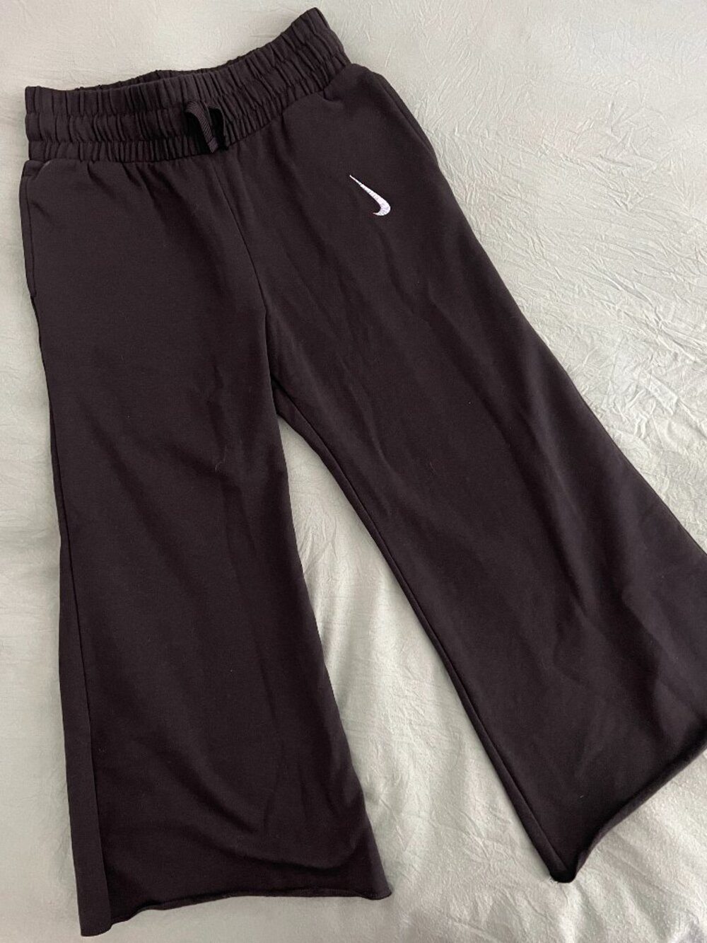 Nike Yoga Multicolor Swoosh Bootcut Pants Black Flare Wide Leg Lounge Athleisure